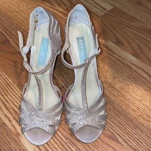 Betsey Johnson pumps